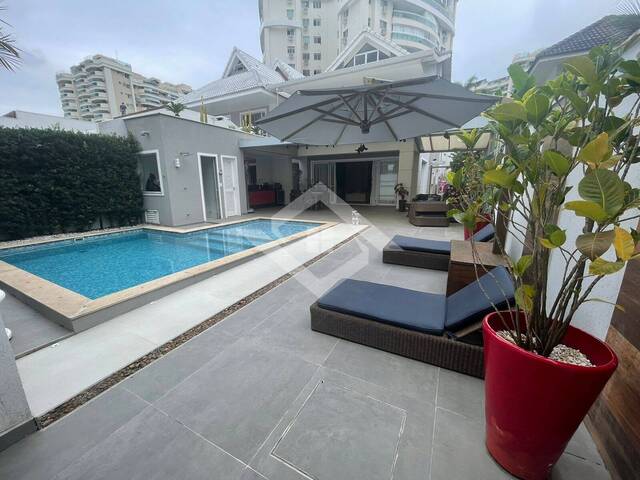 #VTR1200 - Apartamento para Locação em Rio de Janeiro - RJ