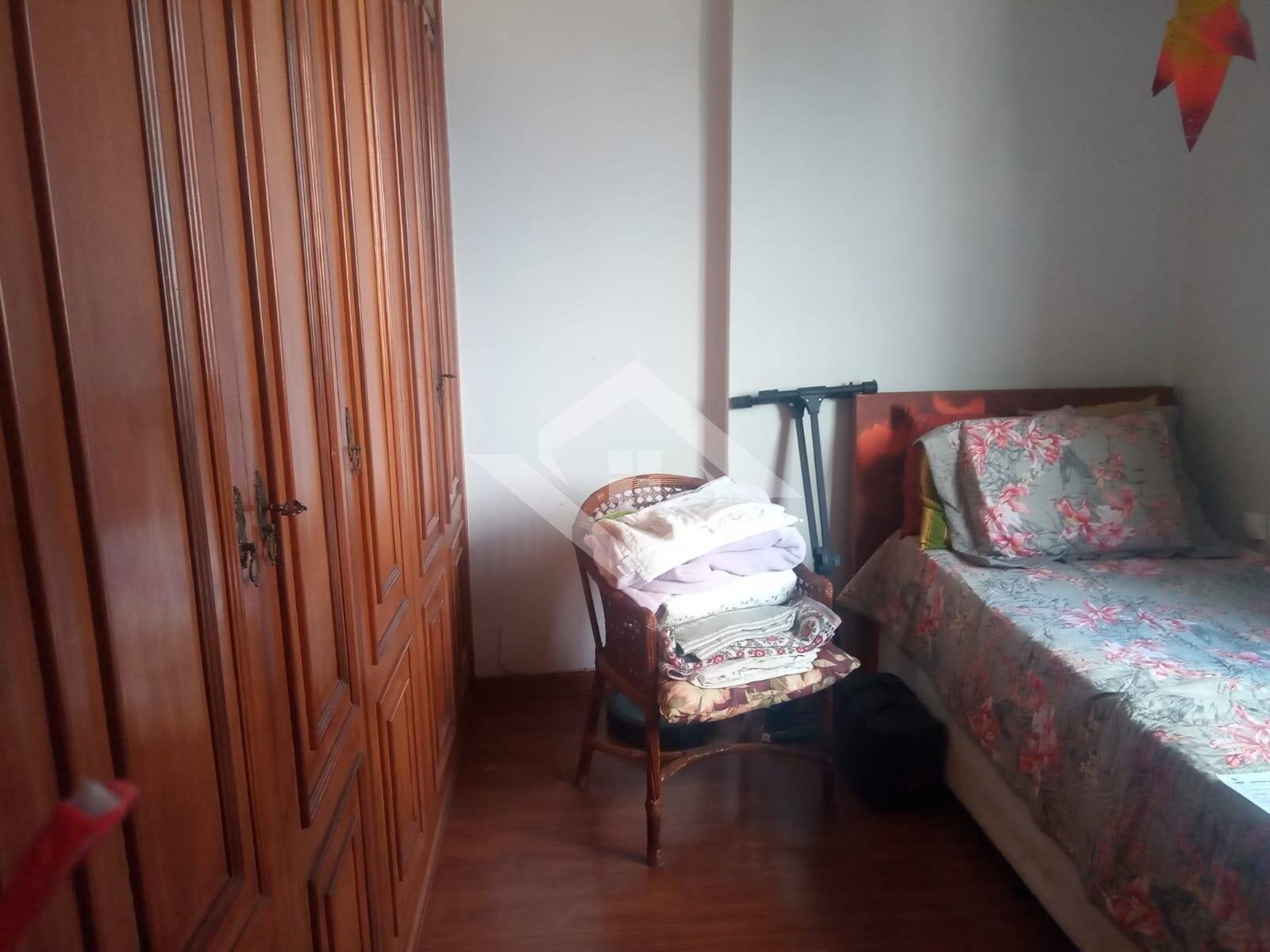 Apartamento à venda com 2 quartos, 81m² - Foto 5