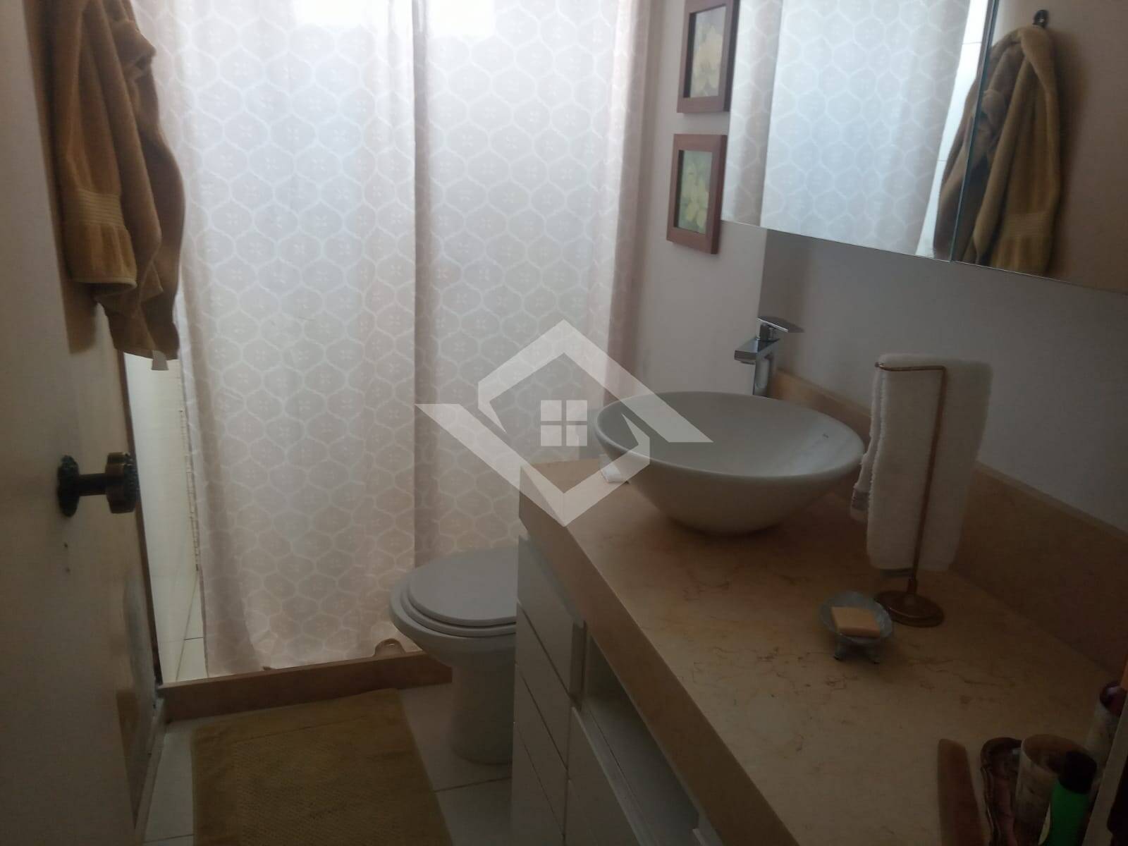 Apartamento à venda com 2 quartos, 81m² - Foto 3