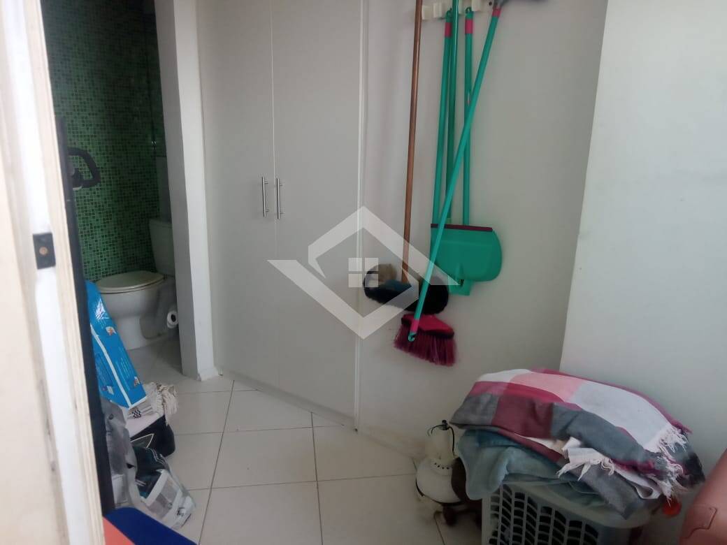 Apartamento à venda com 2 quartos, 81m² - Foto 10