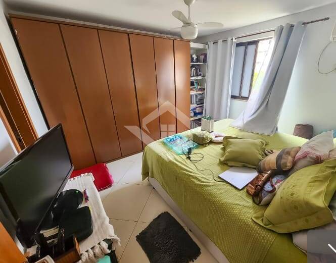 Apartamento à venda com 2 quartos, 70m² - Foto 11