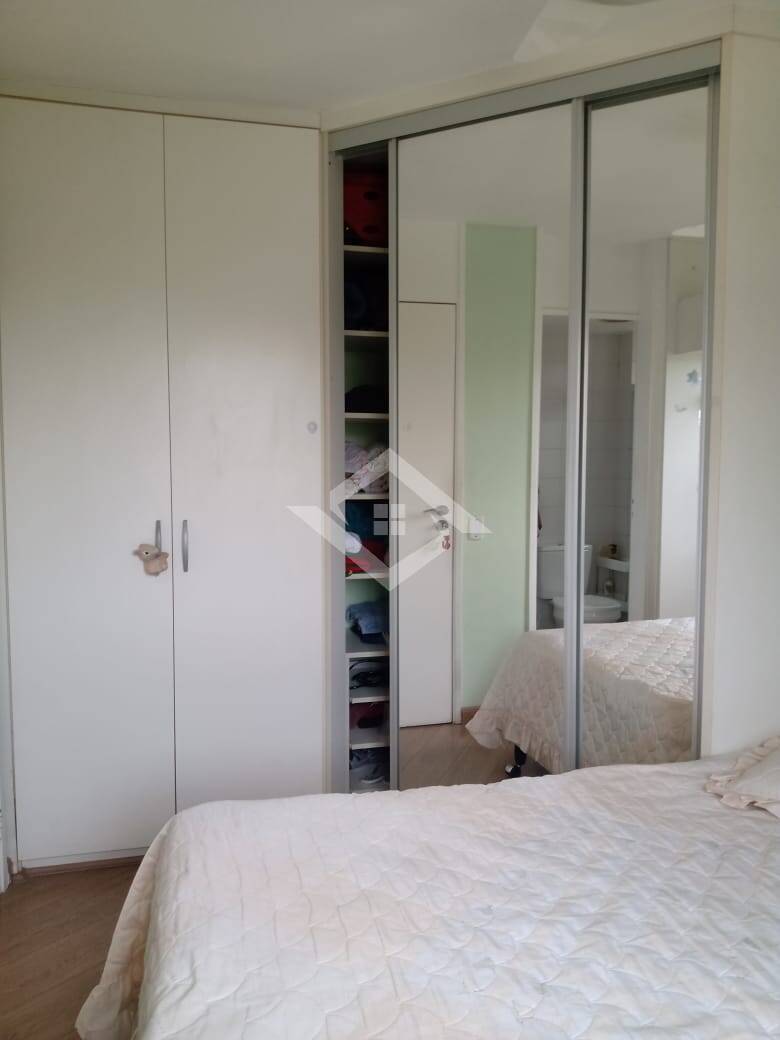 Apartamento à venda com 2 quartos, 70m² - Foto 8