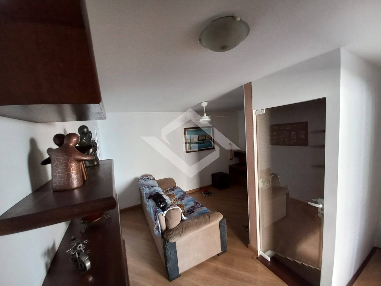 Apartamento à venda com 2 quartos, 70m² - Foto 7