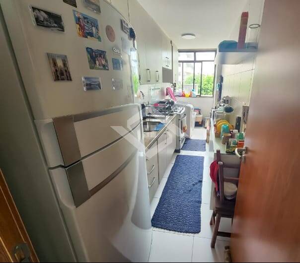 Apartamento à venda com 2 quartos, 70m² - Foto 26