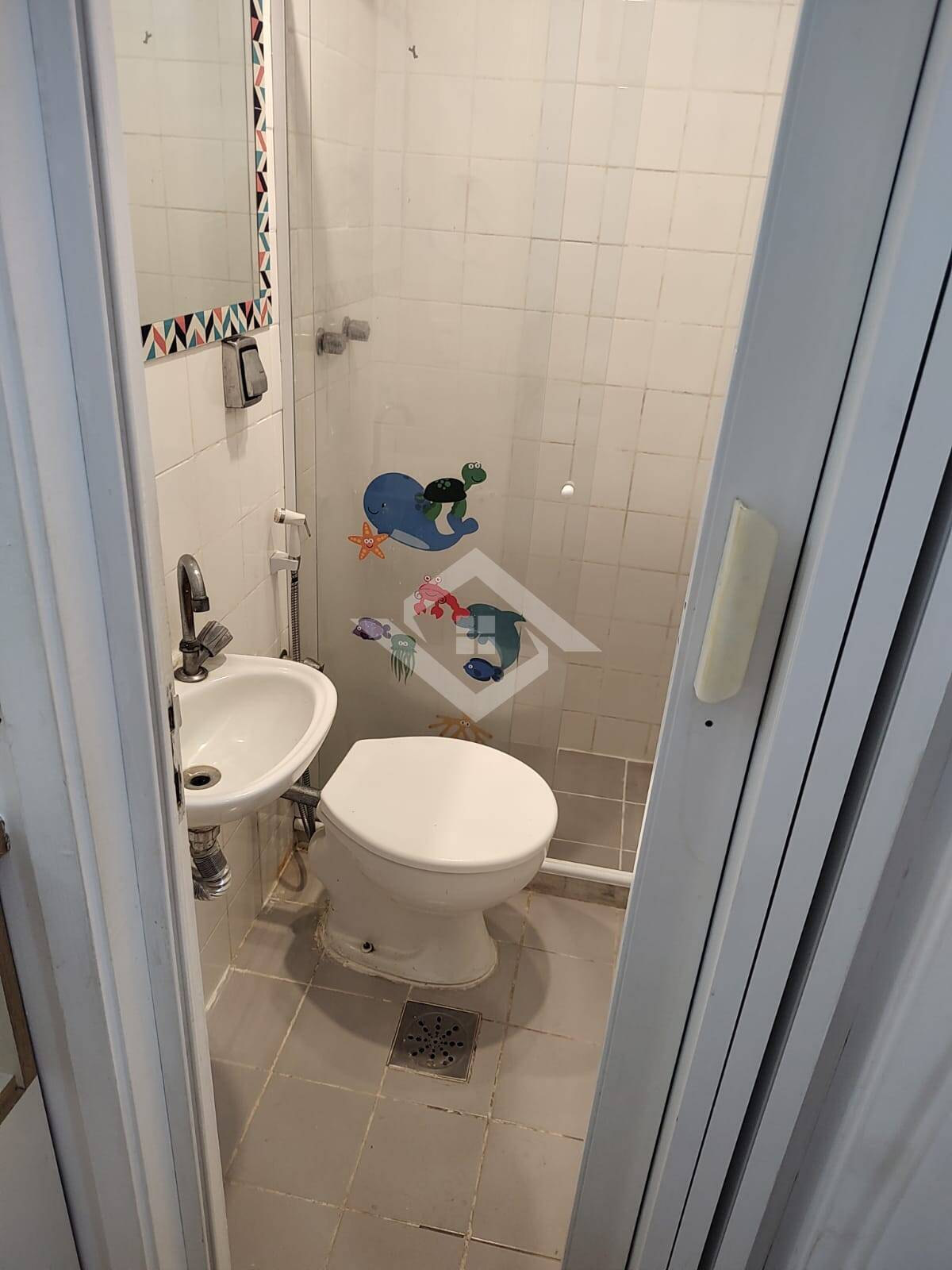 Apartamento à venda com 3 quartos, 90m² - Foto 17