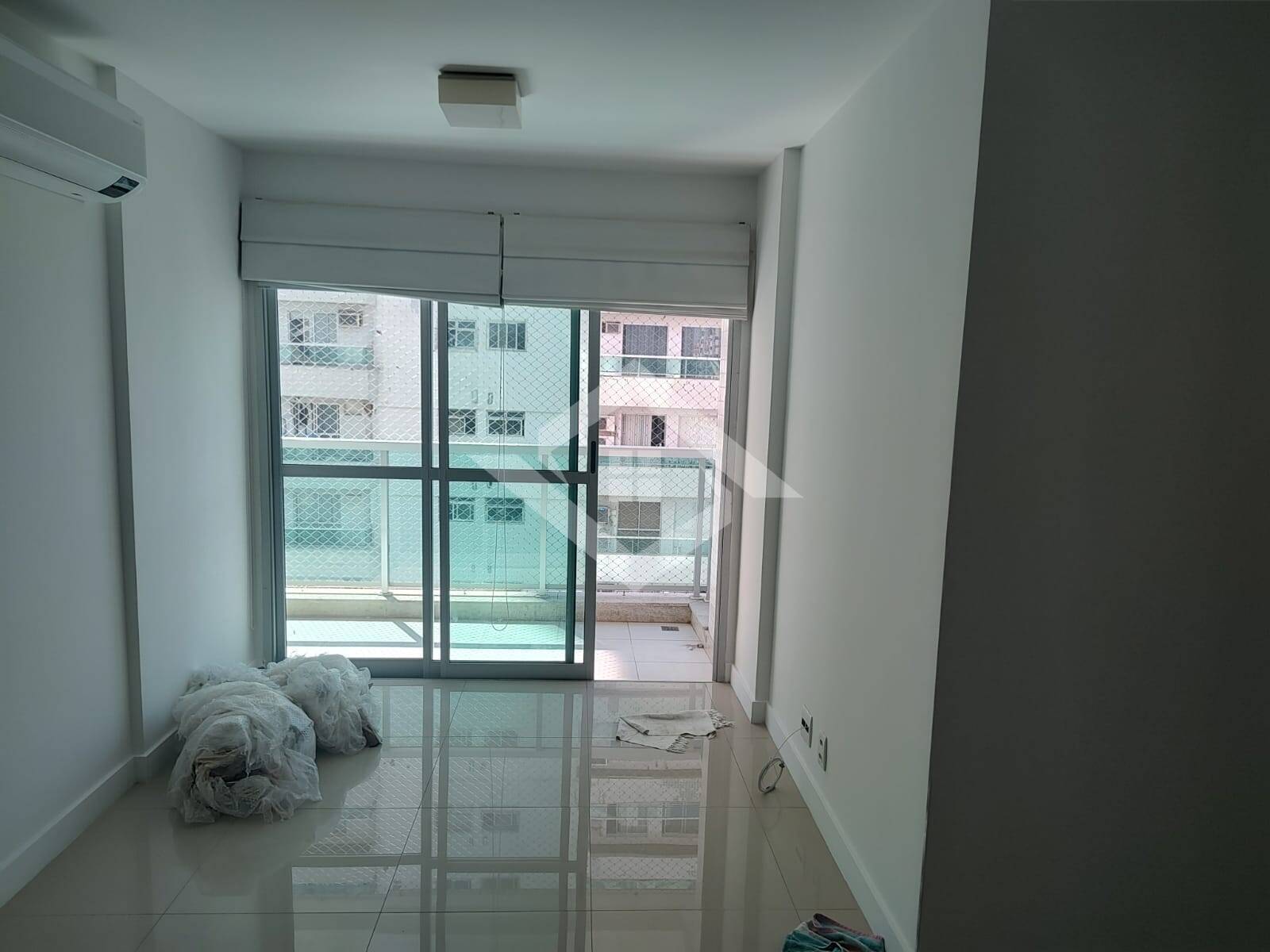 Apartamento para alugar com 2 quartos, 64m² - Foto 3