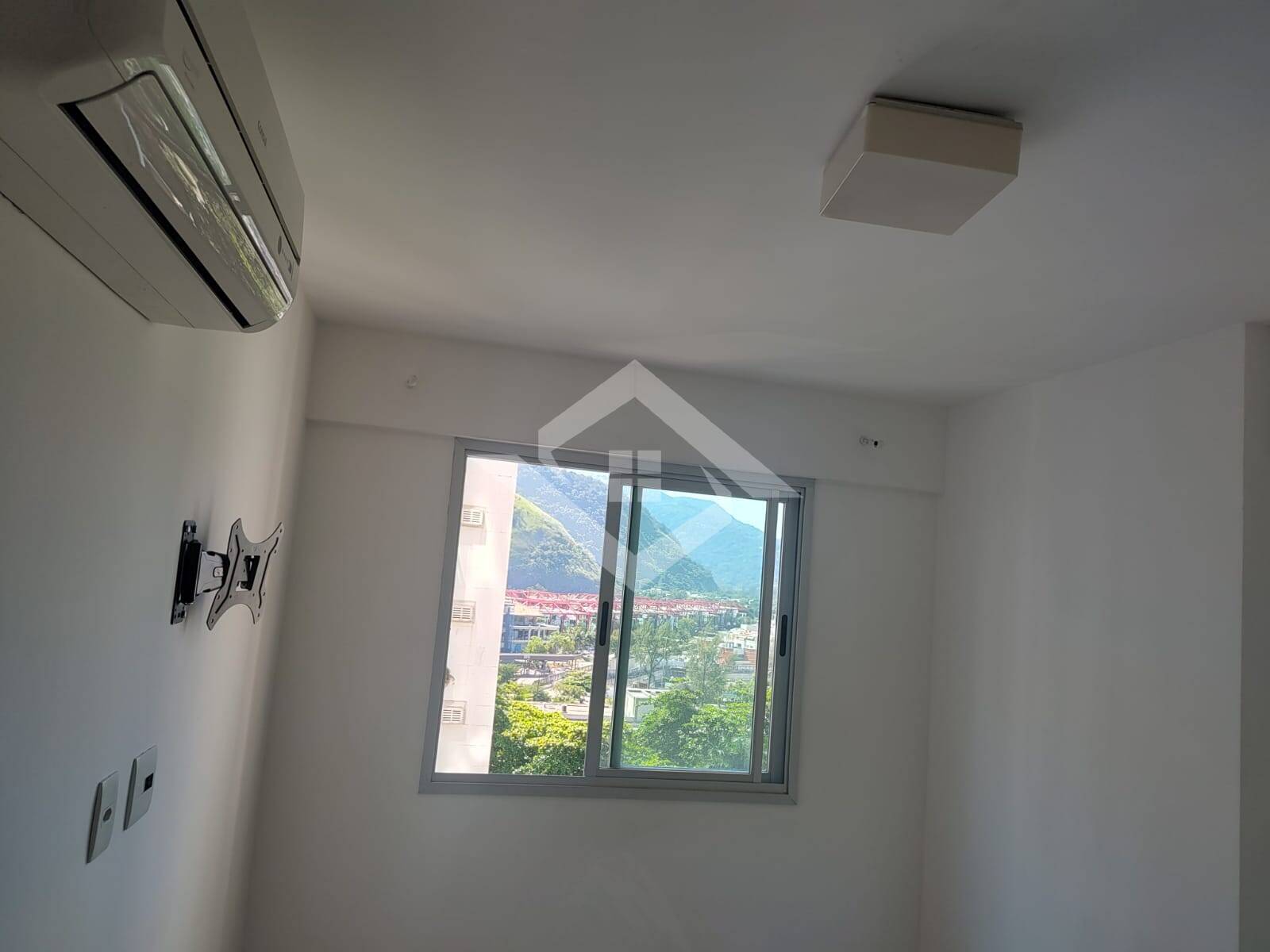 Apartamento para alugar com 2 quartos, 64m² - Foto 6