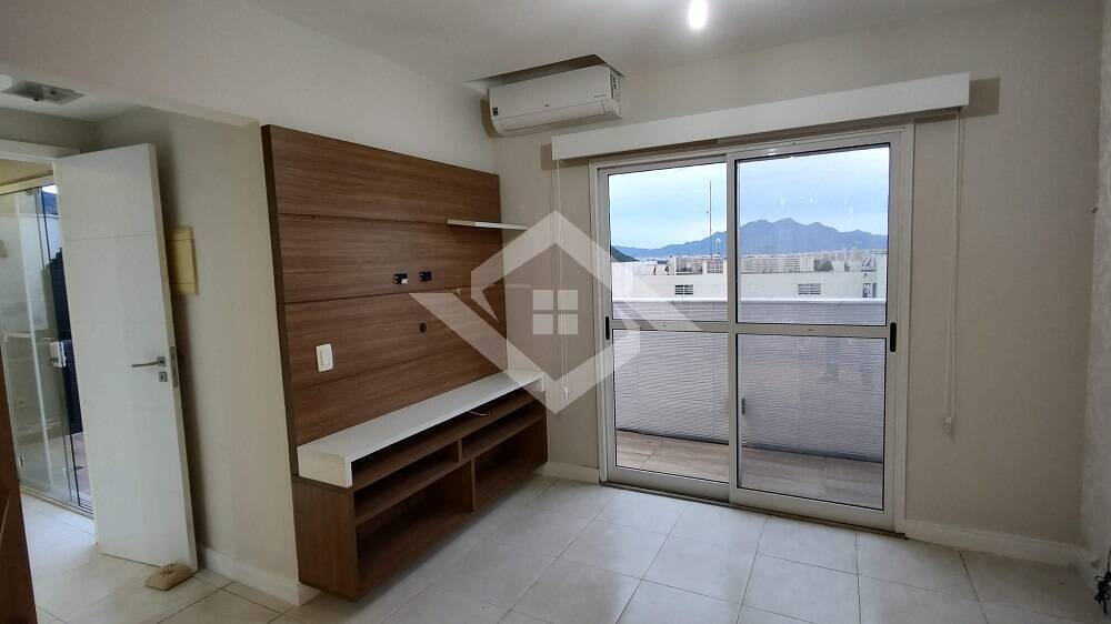 Cobertura à venda e aluguel com 3 quartos, 133m² - Foto 12