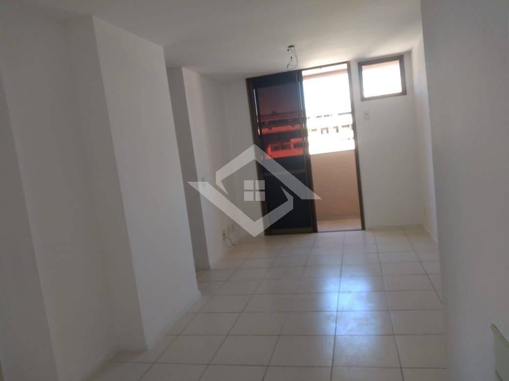 Apartamento à venda com 3 quartos, 74m² - Foto 3