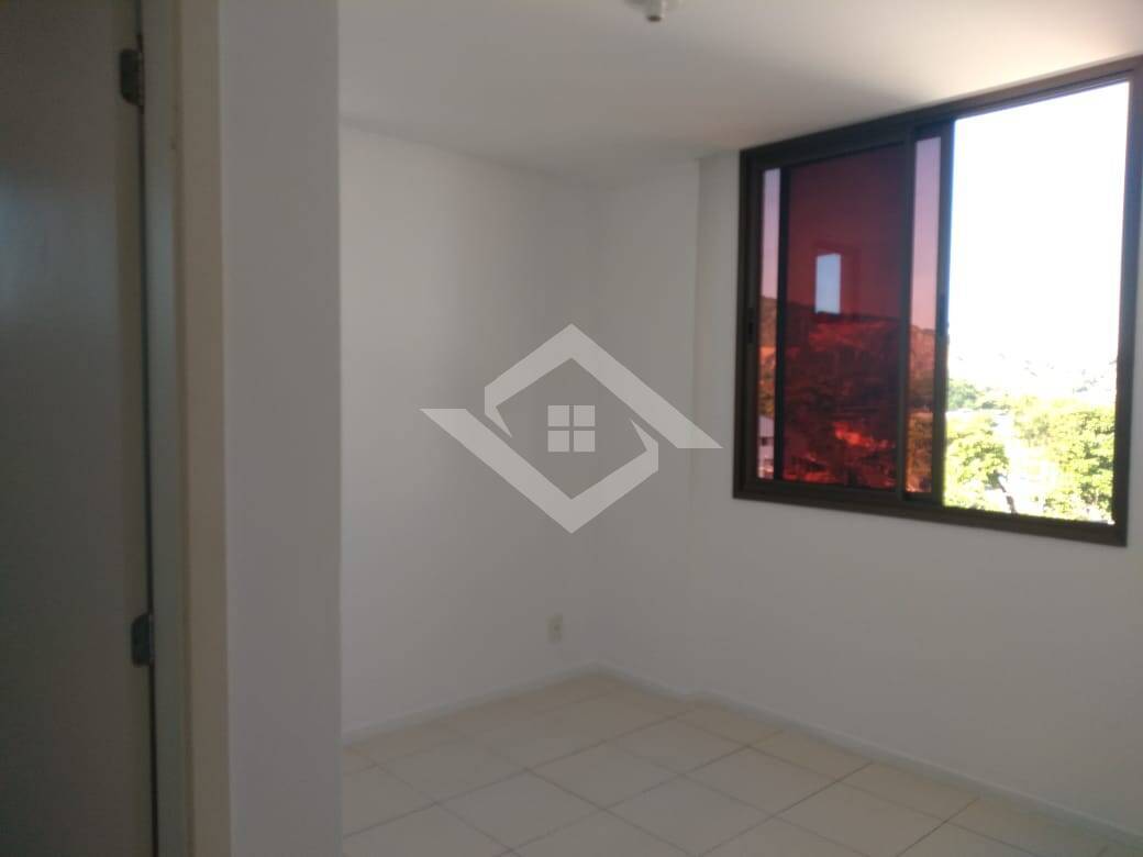 Apartamento à venda com 3 quartos, 74m² - Foto 7