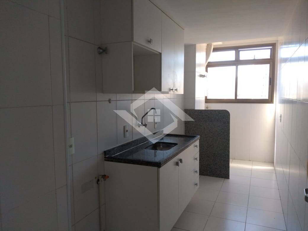 Apartamento à venda com 3 quartos, 74m² - Foto 15