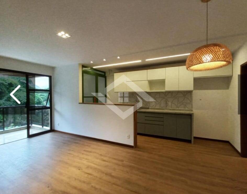 Apartamento à venda com 2 quartos, 95m² - Foto 1