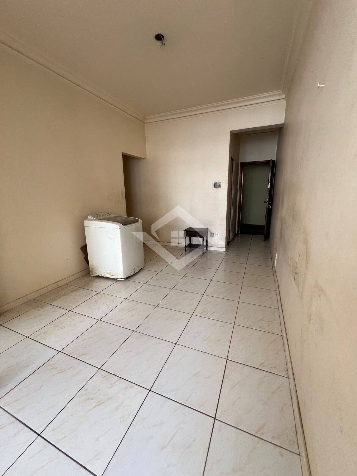 Apartamento à venda com 2 quartos, 70m² - Foto 10