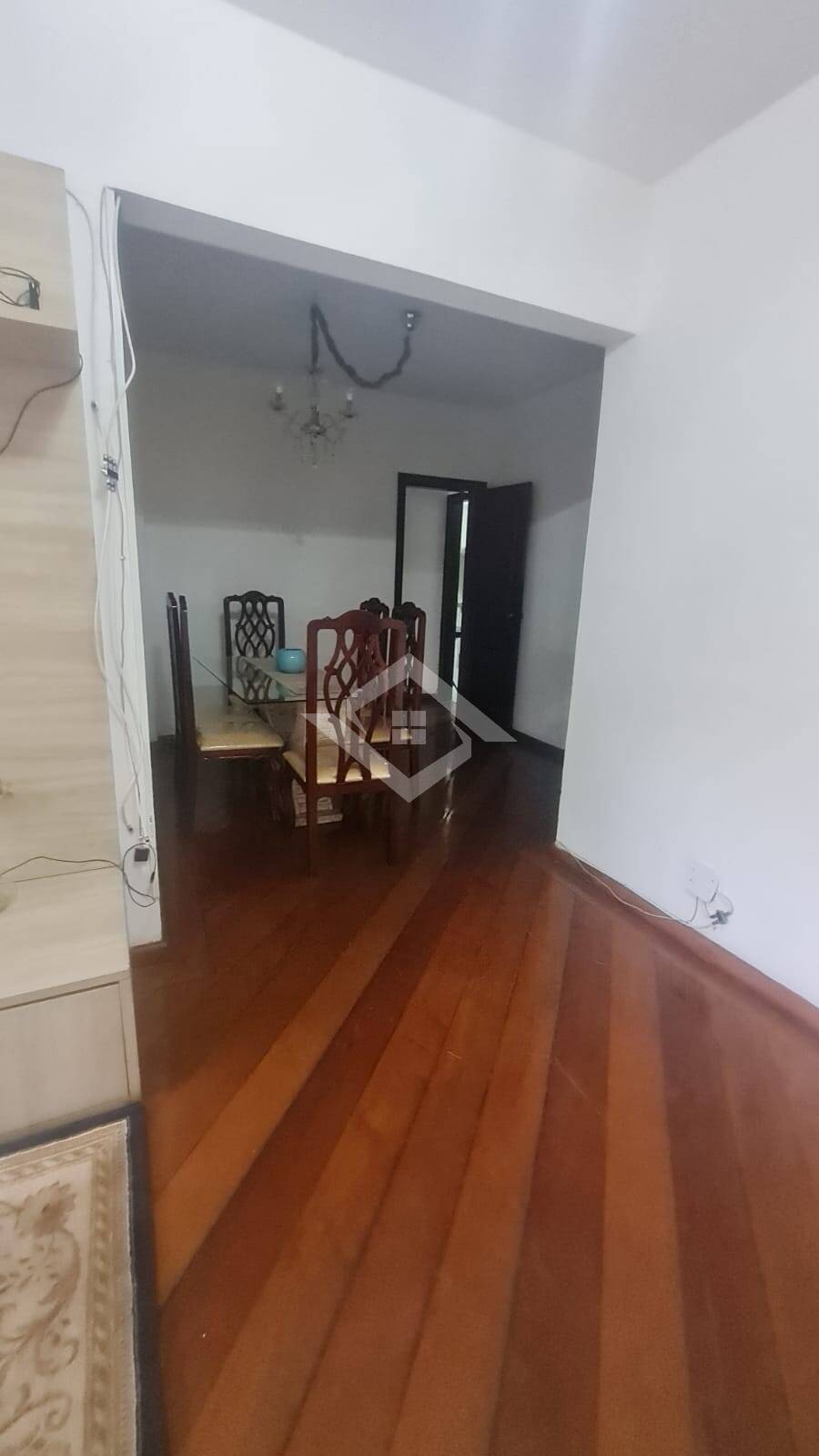 Apartamento à venda com 4 quartos, 140m² - Foto 6