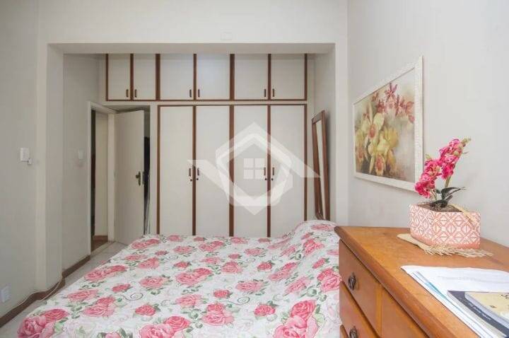 Apartamento à venda com 2 quartos, 61m² - Foto 13