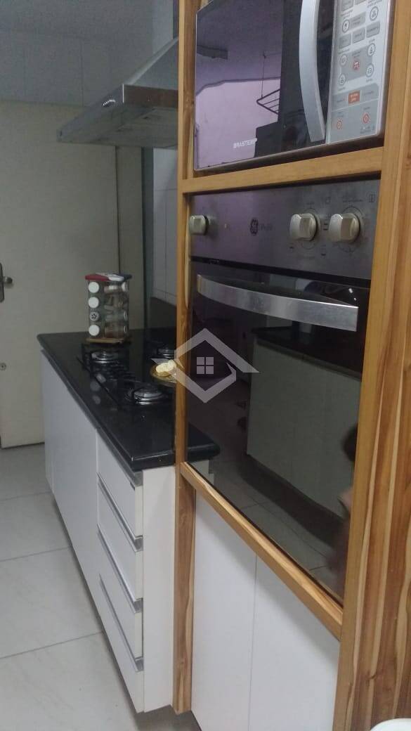 Apartamento à venda com 3 quartos, 160m² - Foto 12