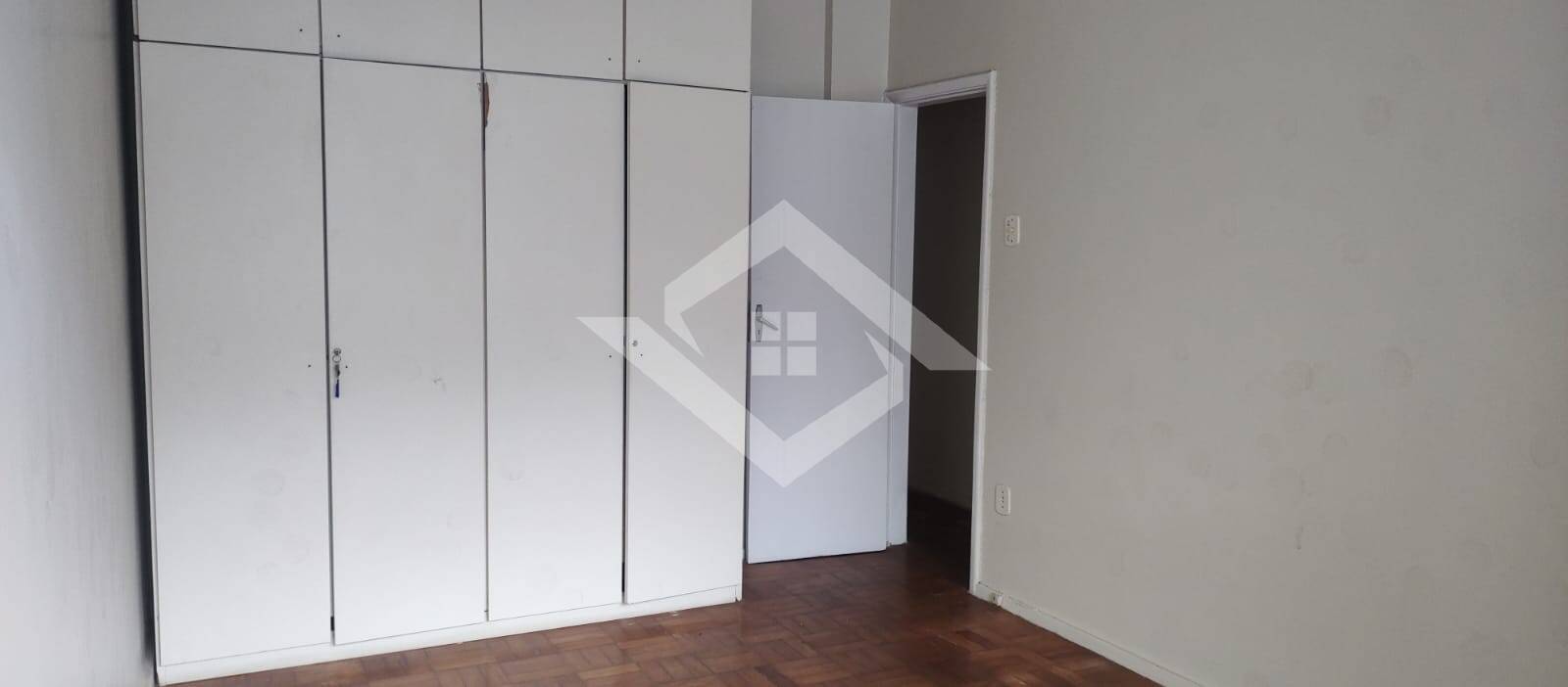 Apartamento à venda com 2 quartos, 100m² - Foto 14