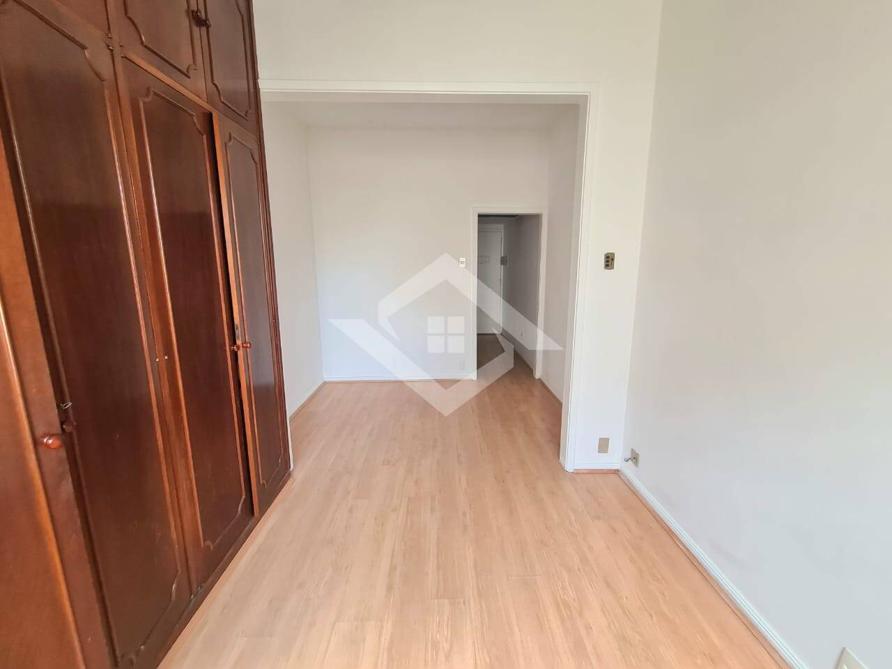 Apartamento à venda com 1 quarto, 33m² - Foto 7