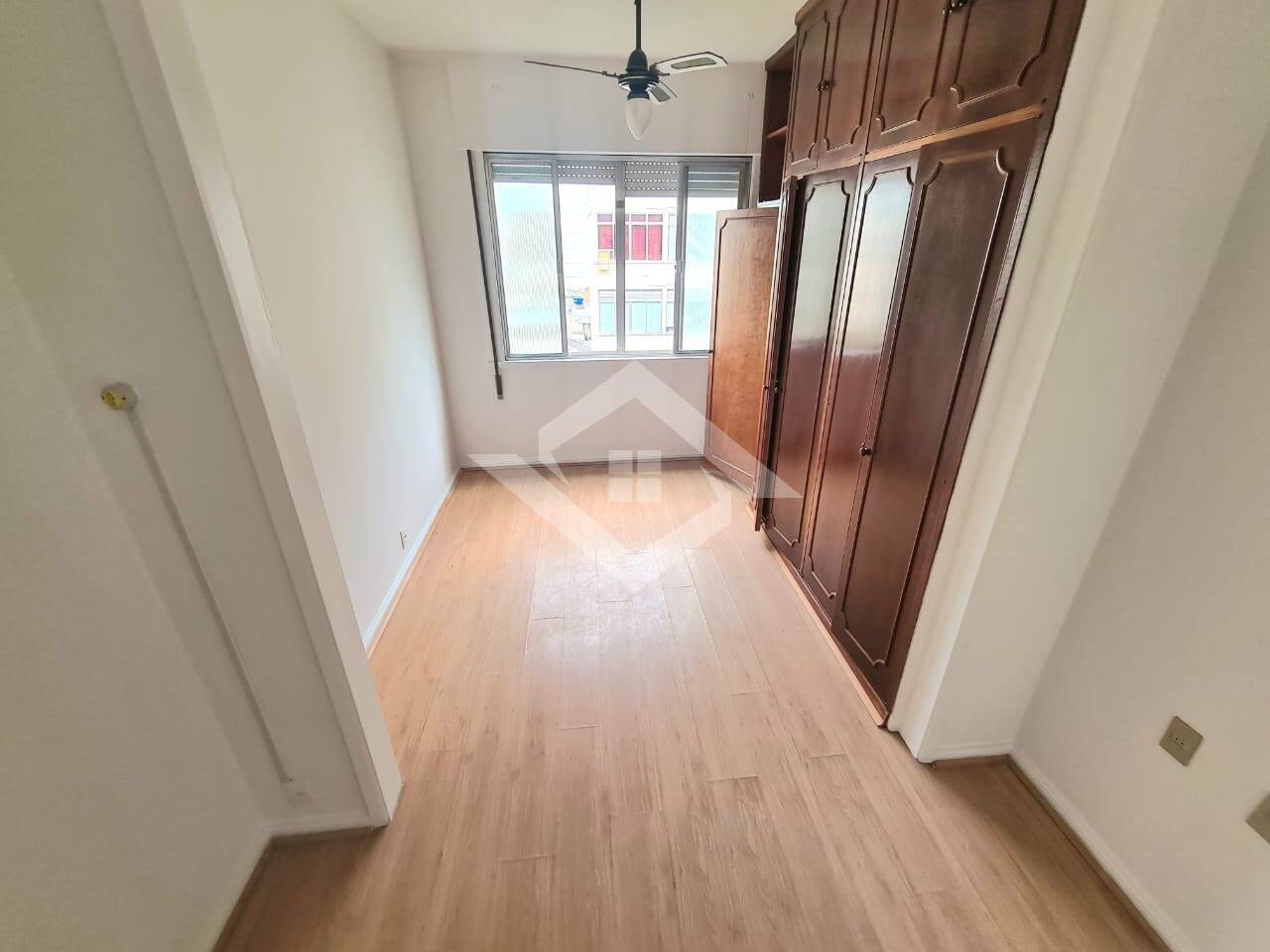 Apartamento à venda com 1 quarto, 33m² - Foto 10