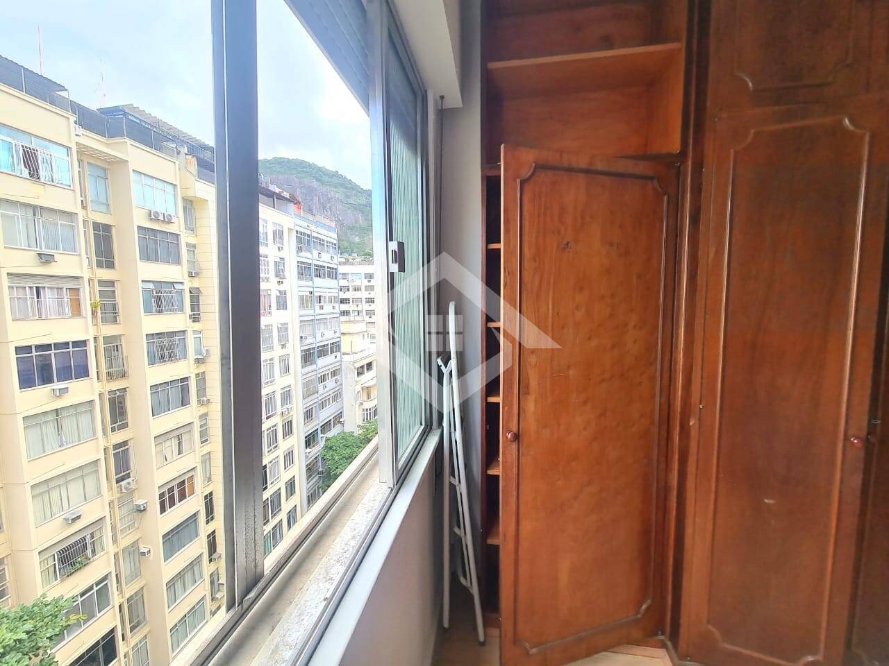 Apartamento à venda com 1 quarto, 33m² - Foto 13