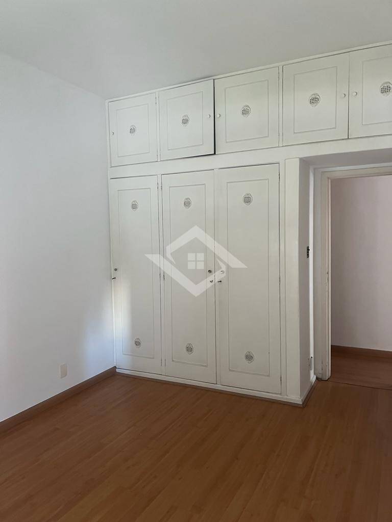 Apartamento à venda com 3 quartos, 100m² - Foto 5