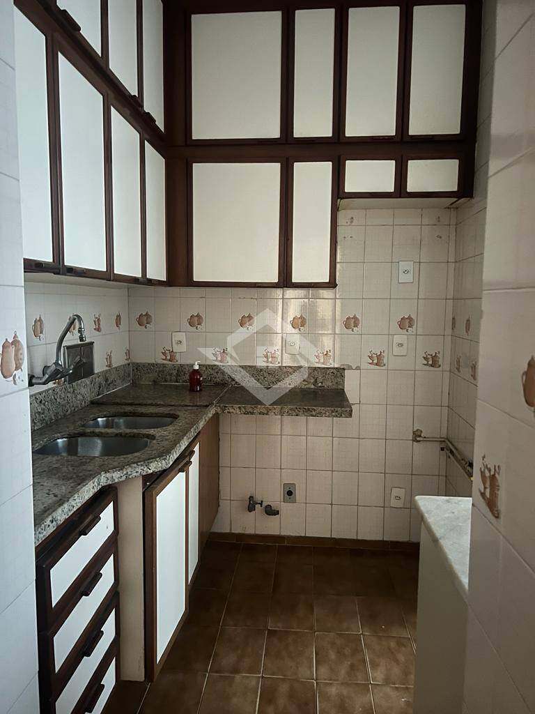 Apartamento à venda com 3 quartos, 100m² - Foto 9