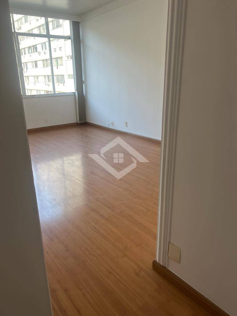 Apartamento à venda com 3 quartos, 100m² - Foto 10