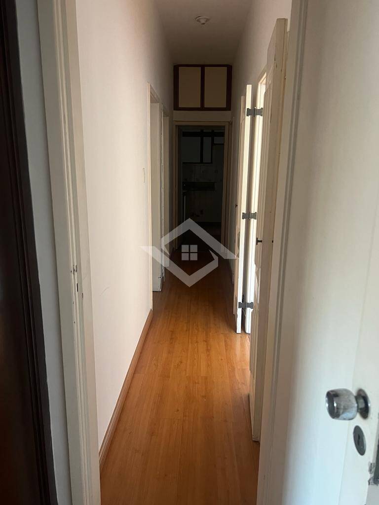 Apartamento à venda com 3 quartos, 100m² - Foto 11