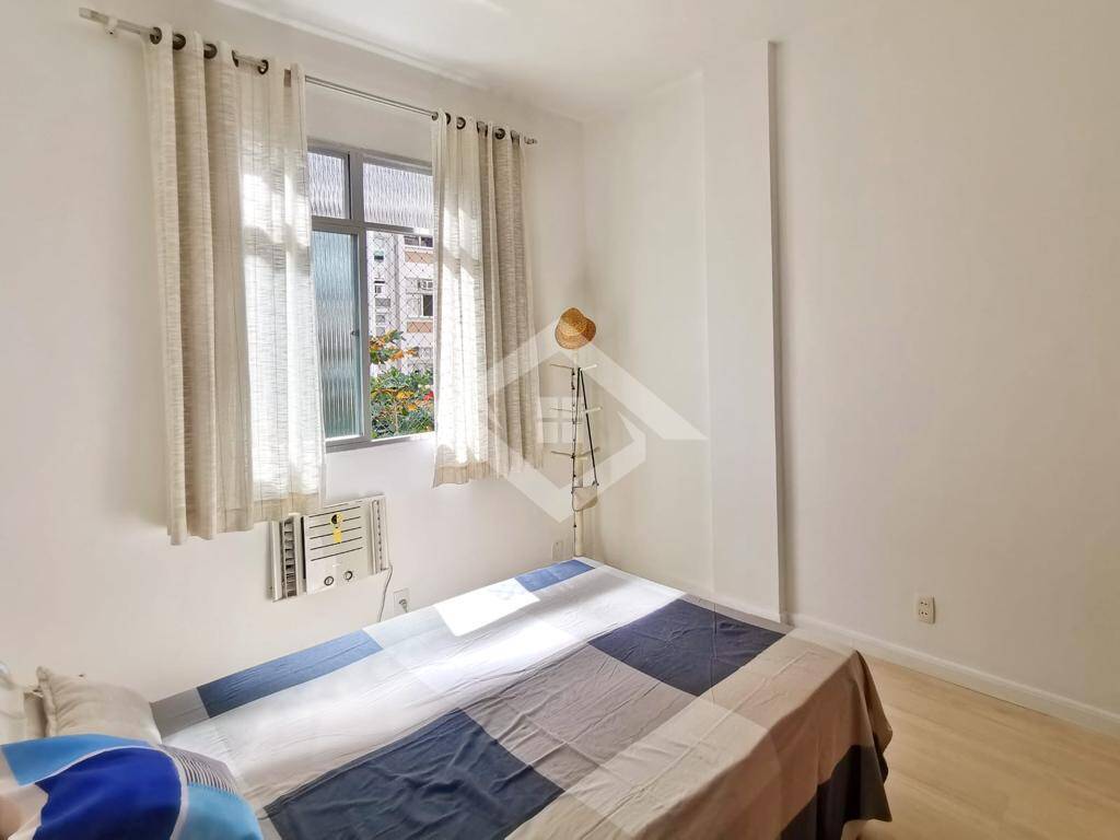 Apartamento à venda com 1 quarto, 50m² - Foto 10