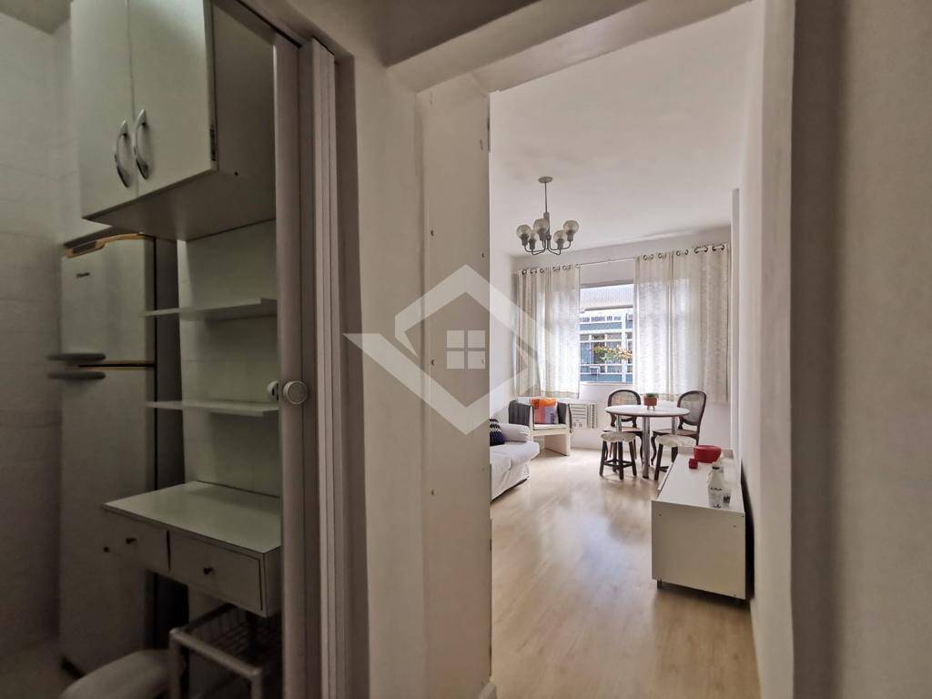 Apartamento à venda com 1 quarto, 50m² - Foto 14