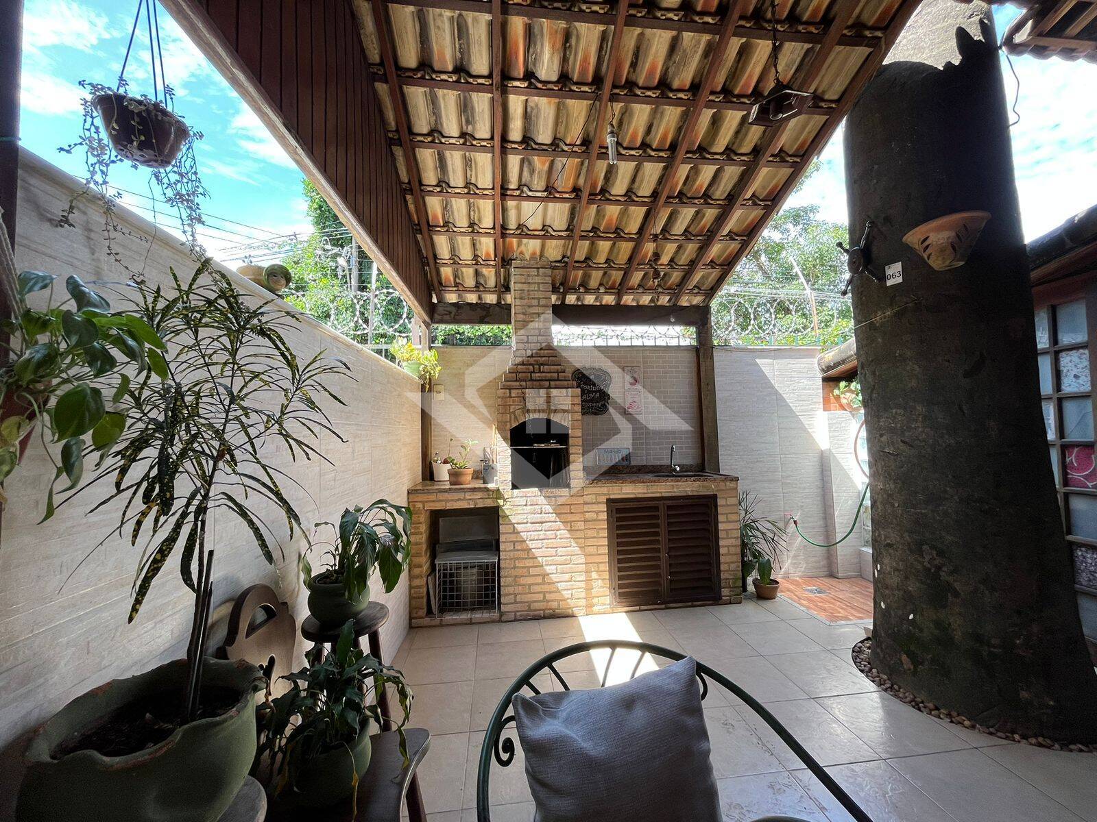 Casa à venda com 4 quartos, 130m² - Foto 10