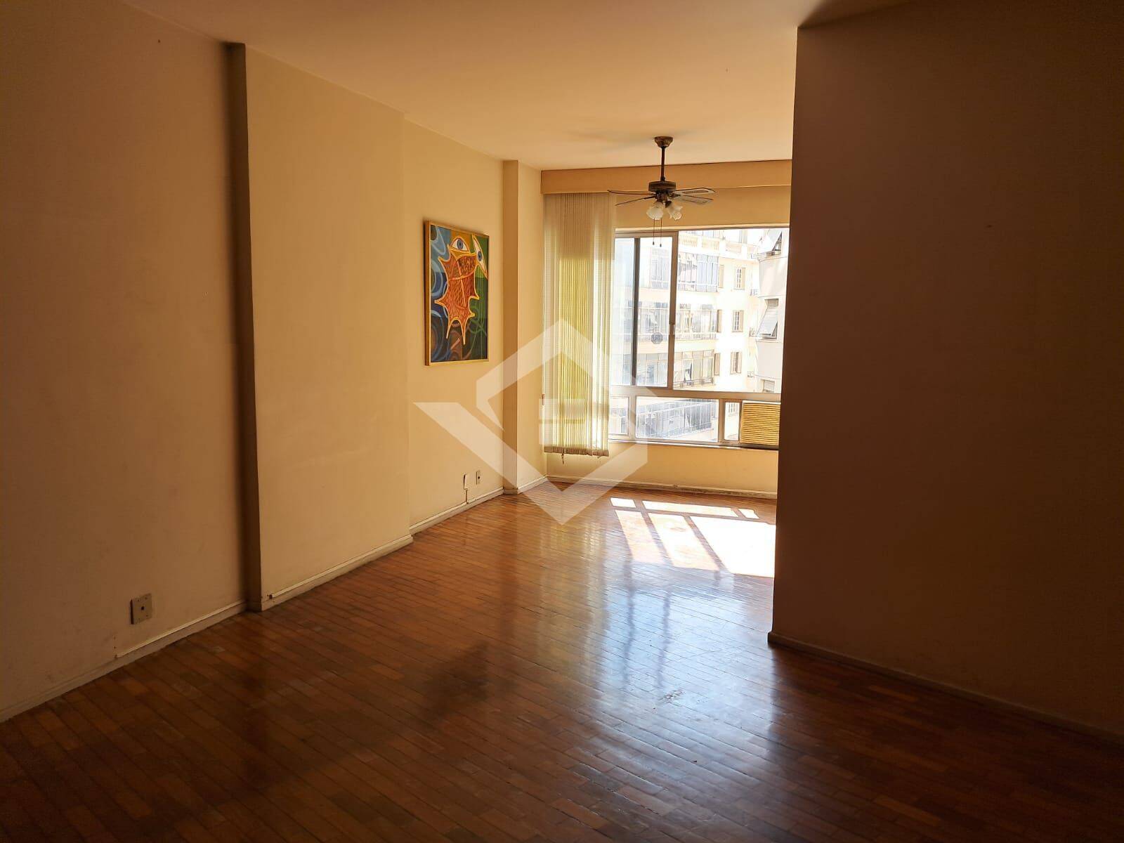 Apartamento à venda com 3 quartos, 130m² - Foto 13