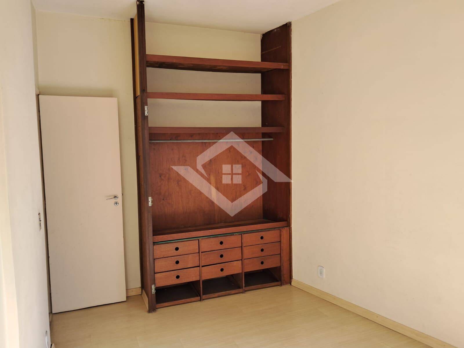 Apartamento à venda com 3 quartos, 130m² - Foto 16