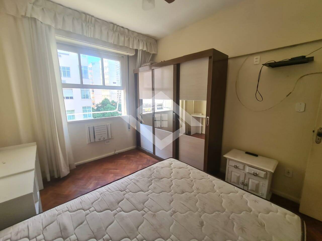 Apartamento à venda com 1 quarto, 30m² - Foto 3