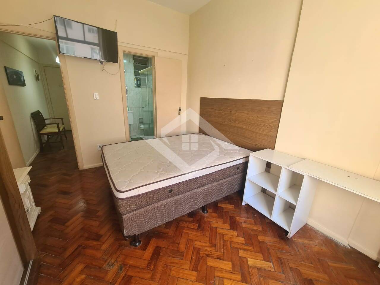 Apartamento à venda com 1 quarto, 30m² - Foto 2