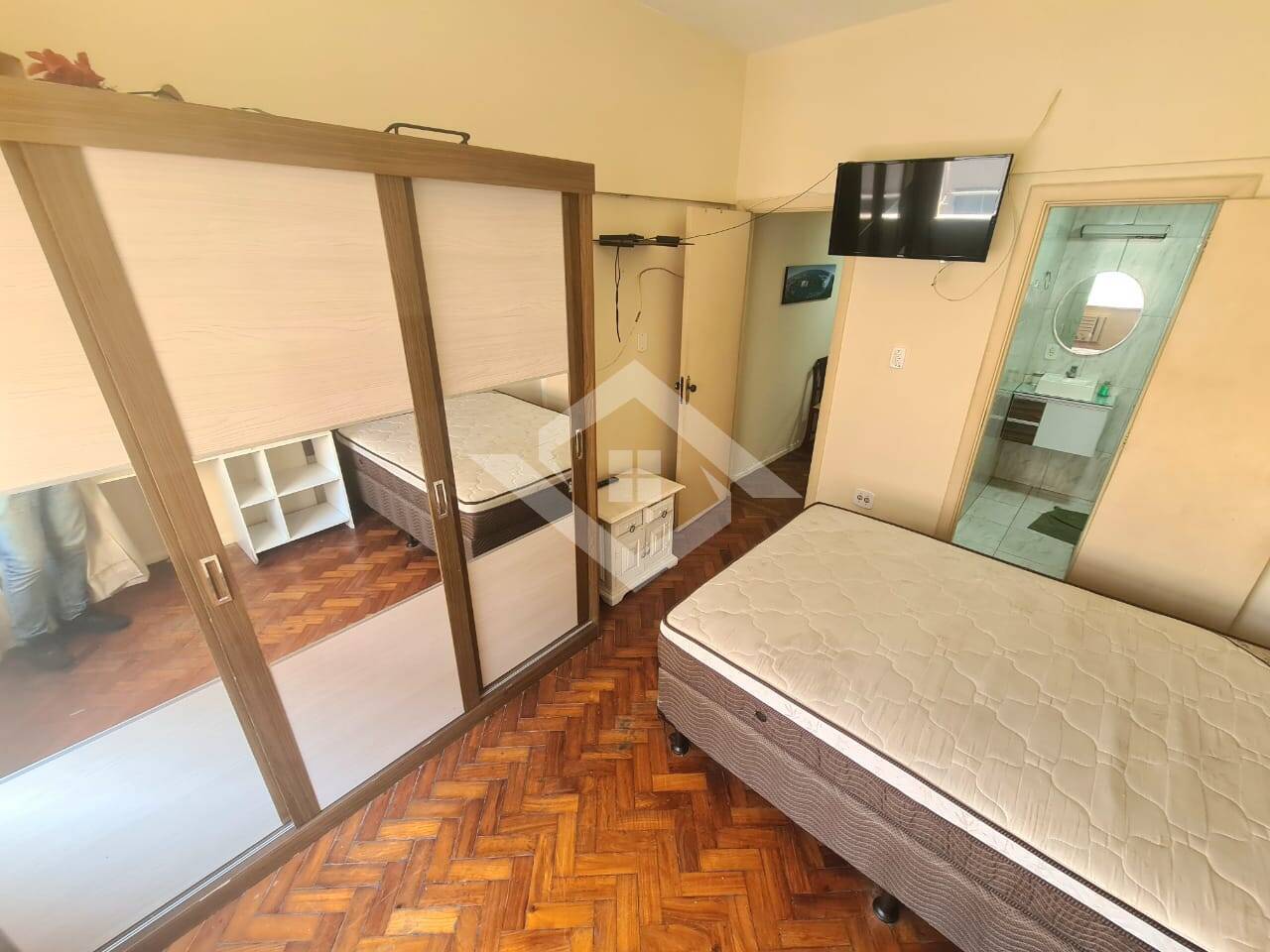 Apartamento à venda com 1 quarto, 30m² - Foto 7