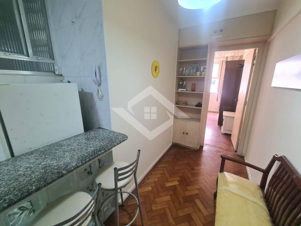 Apartamento à venda com 1 quarto, 30m² - Foto 9