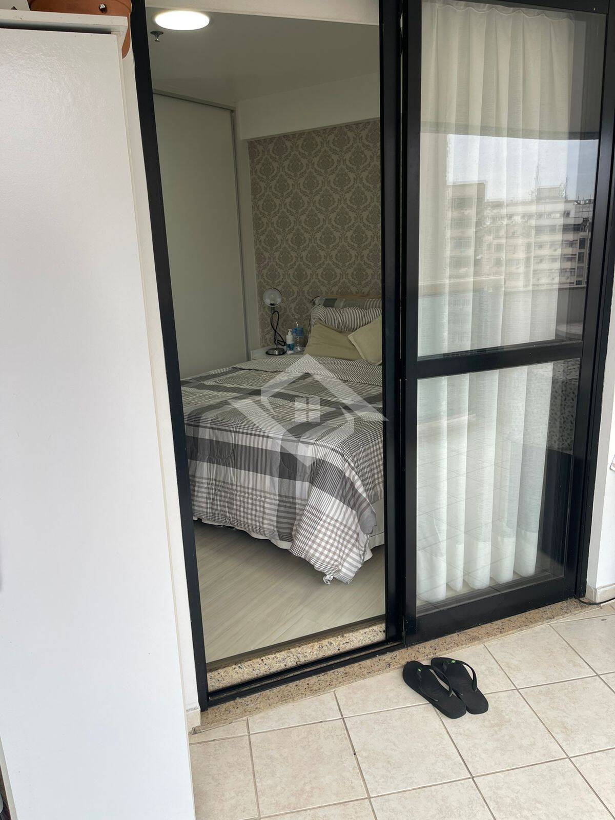 Apartamento à venda com 1 quarto, 66m² - Foto 6