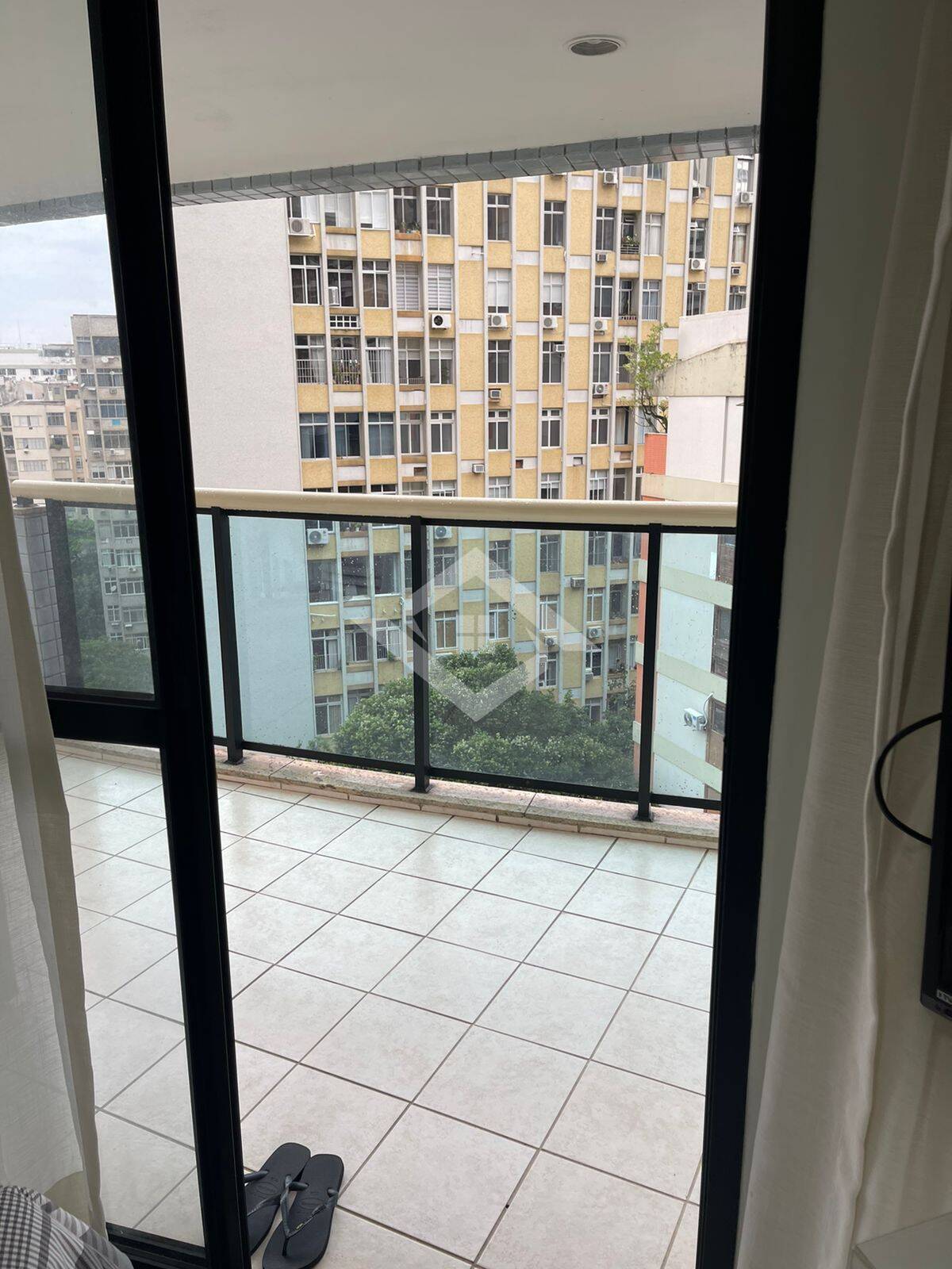 Apartamento à venda com 1 quarto, 66m² - Foto 13