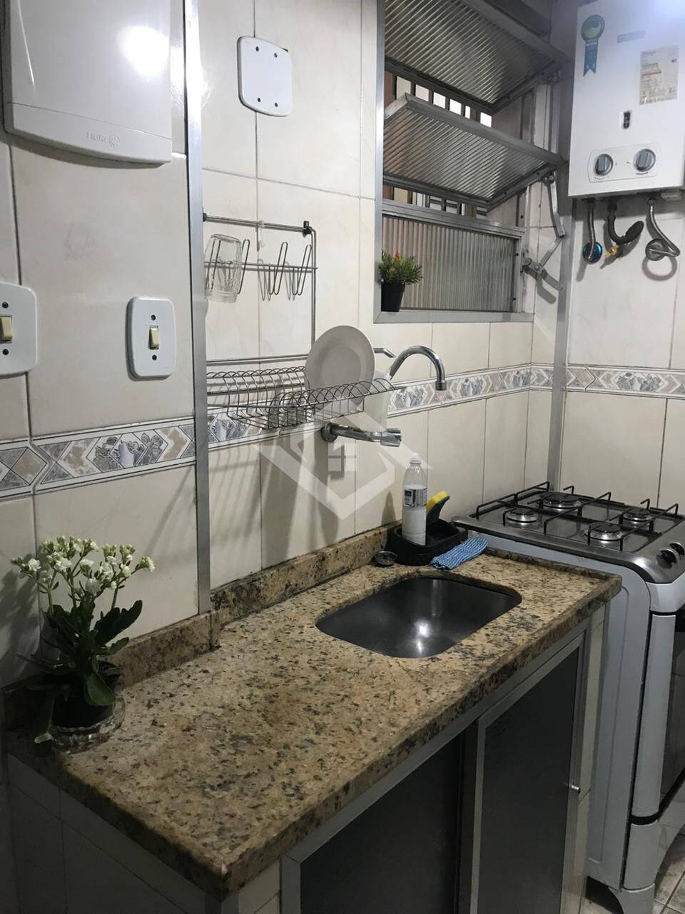 Apartamento à venda com 1 quarto, 35m² - Foto 7