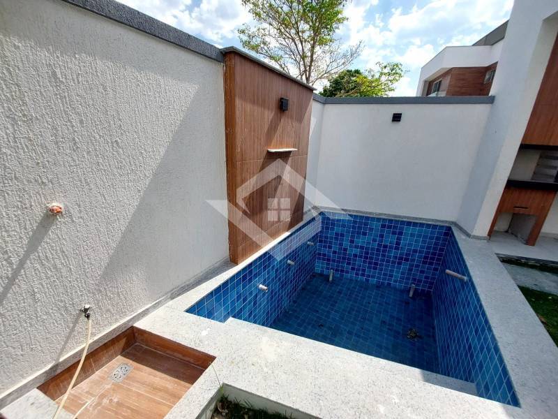 Casa à venda com 3 quartos, 130m² - Foto 4