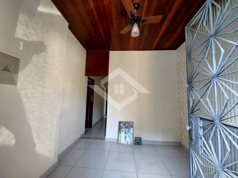 Casa à venda com 5 quartos, 256m² - Foto 6