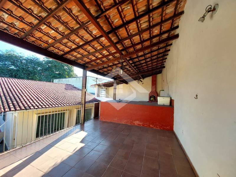 Casa à venda com 5 quartos, 256m² - Foto 21