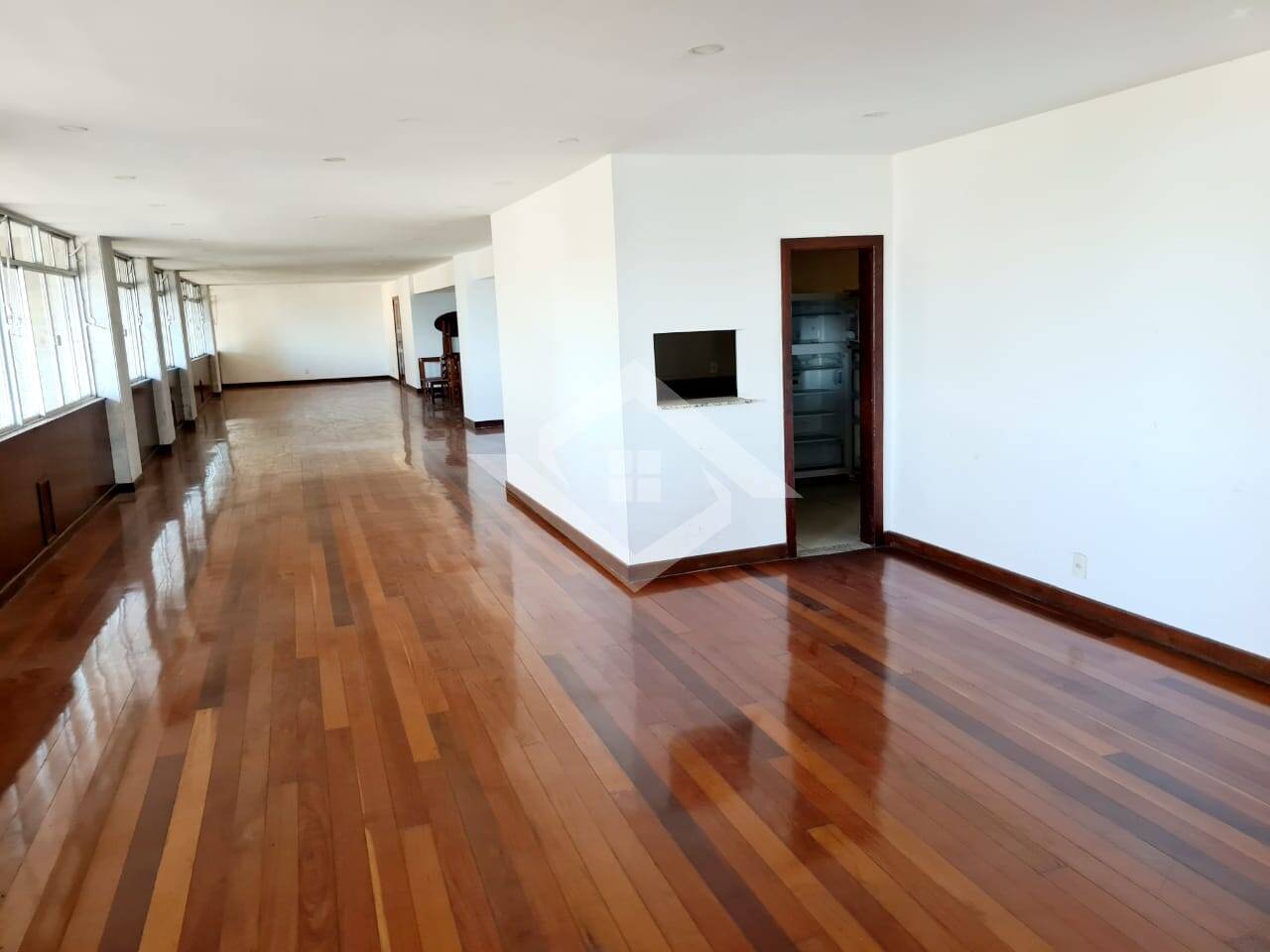 Apartamento à venda com 5 quartos, 286m² - Foto 33