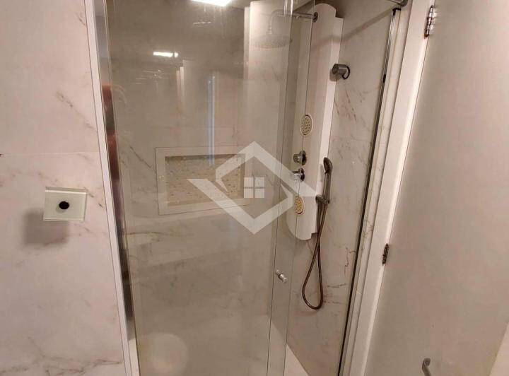 Apartamento à venda com 3 quartos, 225m² - Foto 18