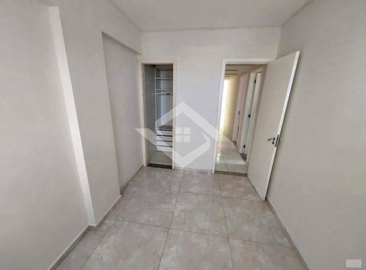 Apartamento à venda com 3 quartos, 225m² - Foto 21