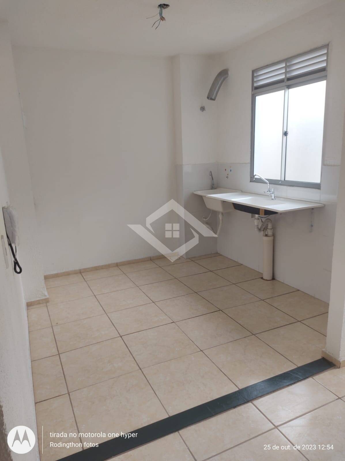 Apartamento à venda com 2 quartos, 44m² - Foto 12