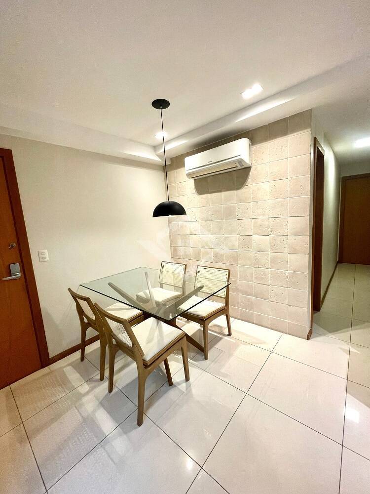 Apartamento à venda com 3 quartos, 85m² - Foto 2