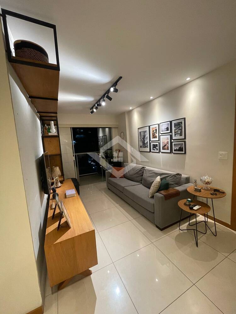 Apartamento à venda com 3 quartos, 85m² - Foto 3