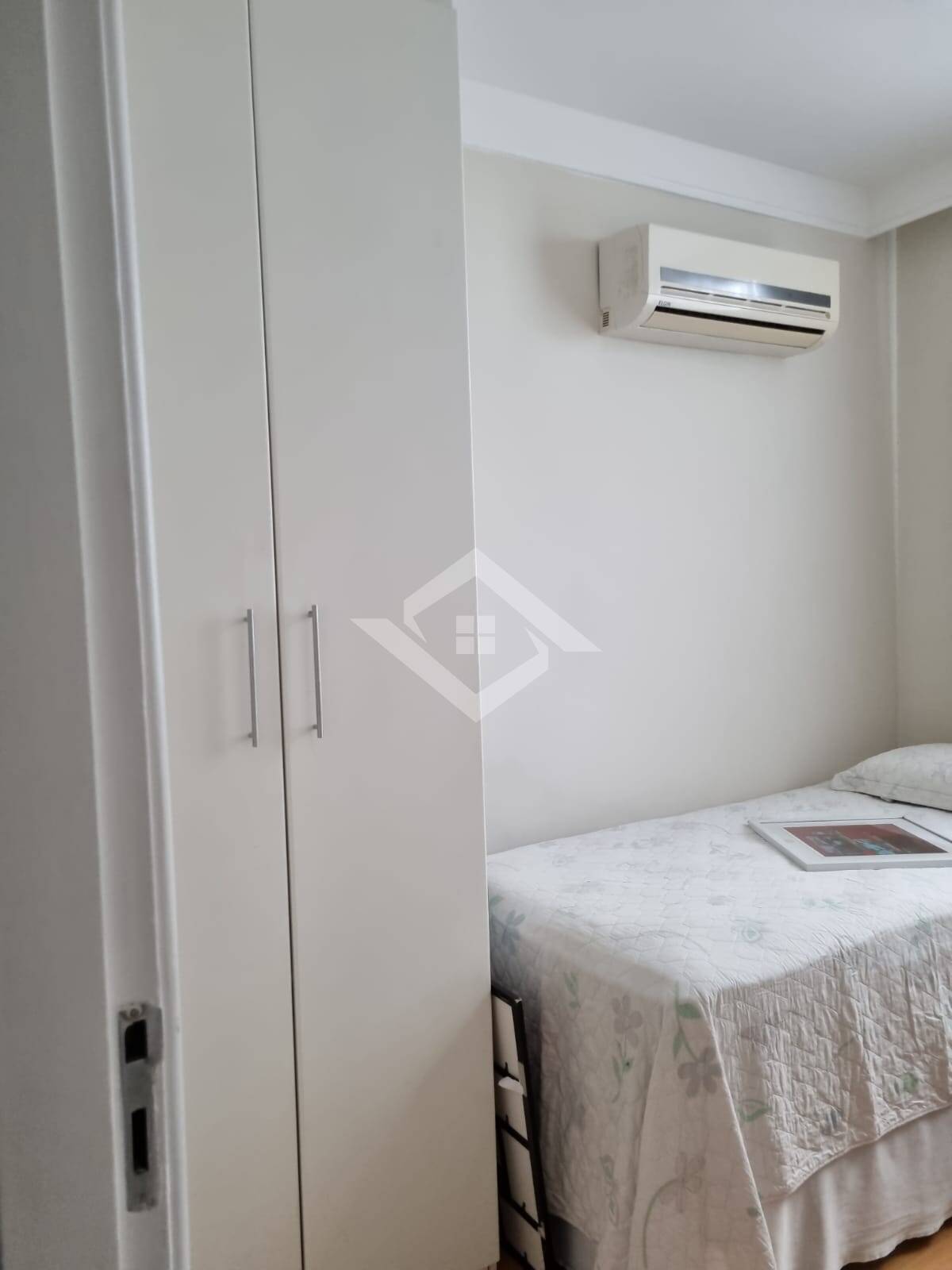 Apartamento à venda com 3 quartos, 68m² - Foto 11